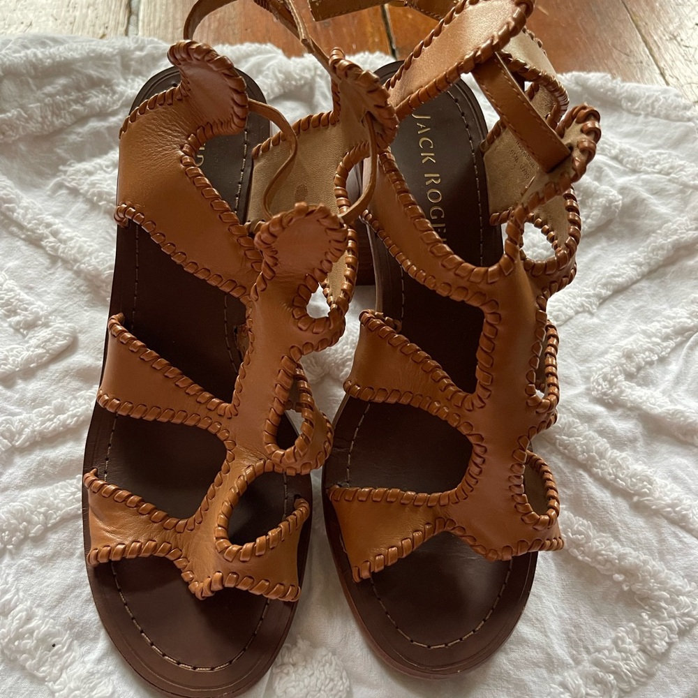 Jack Rogers Tan heels